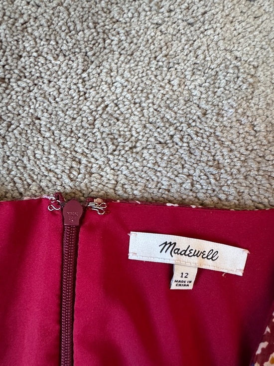 Madewell Red Floral Mini Dress V Neck Tie Sleeve Fit & Flare SIZE 12 - Picture 4 of 6